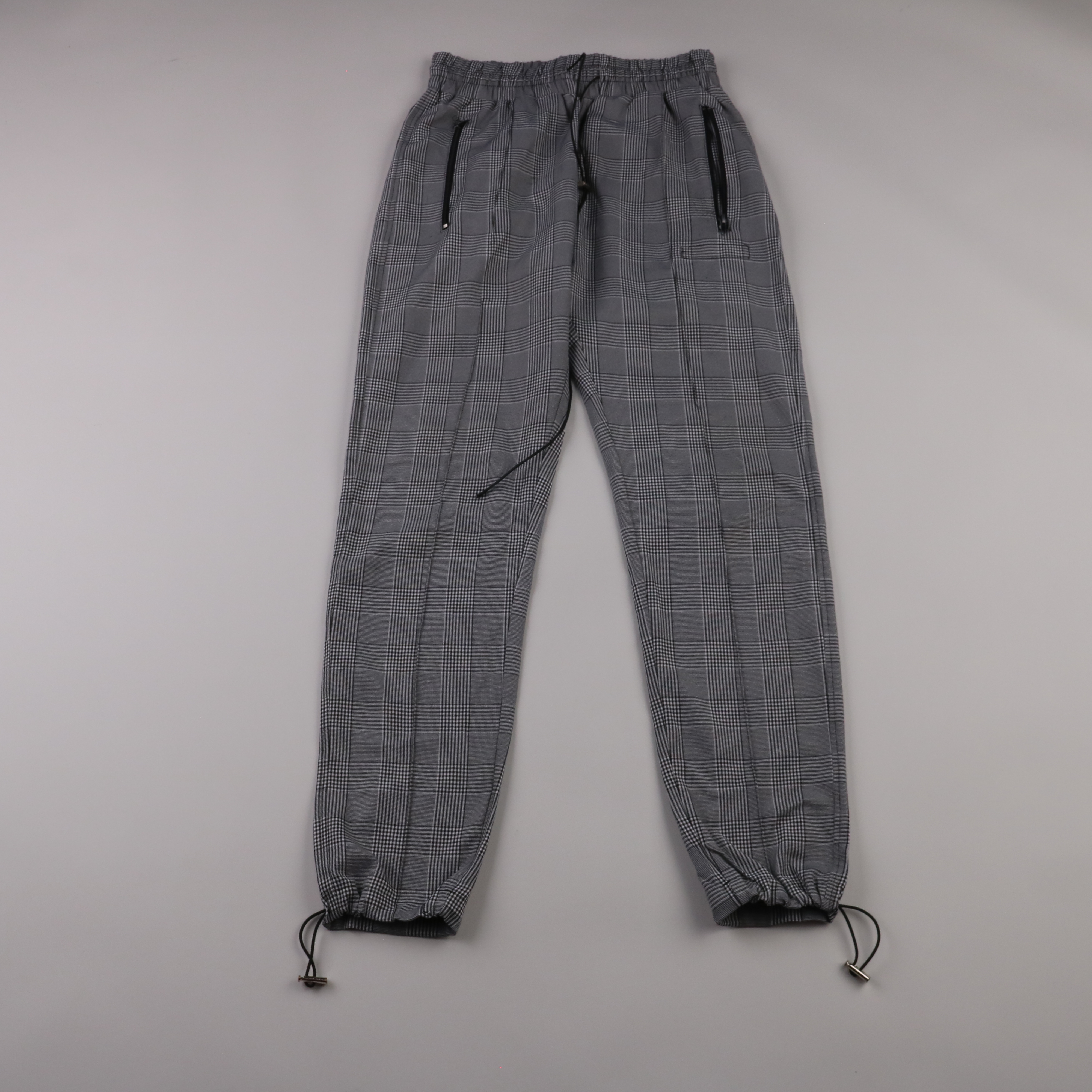 24122467-1