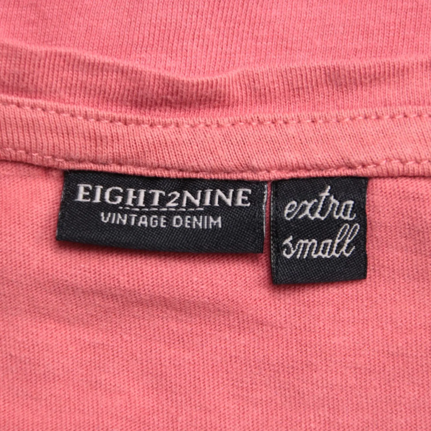 футболка Eight2Nine