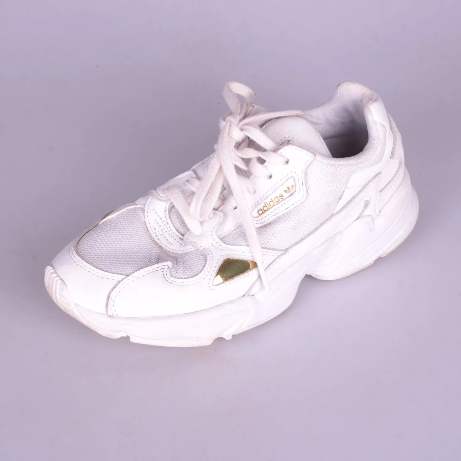 кроссовки Adidas