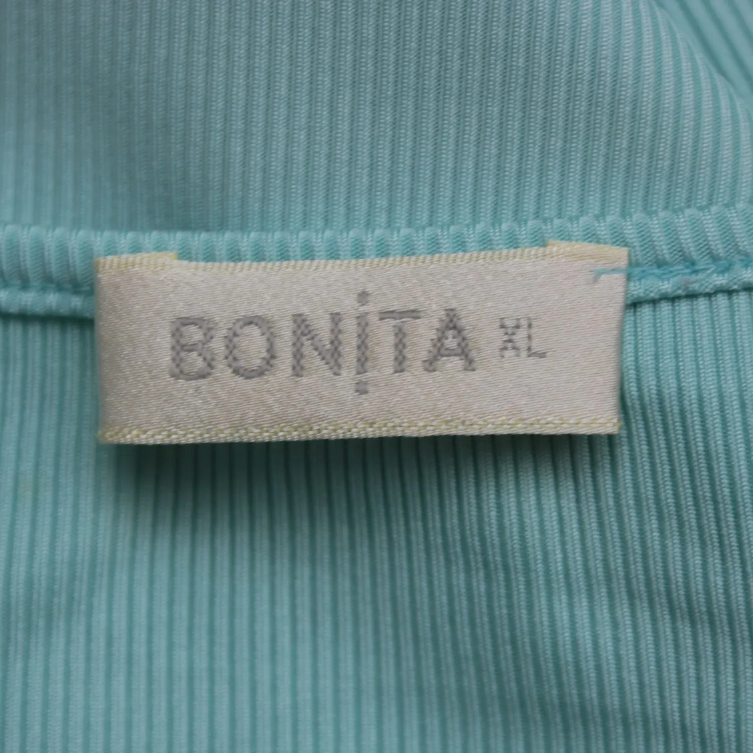 майка Bonita