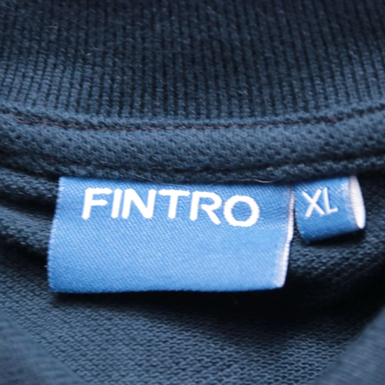 поло Fintro