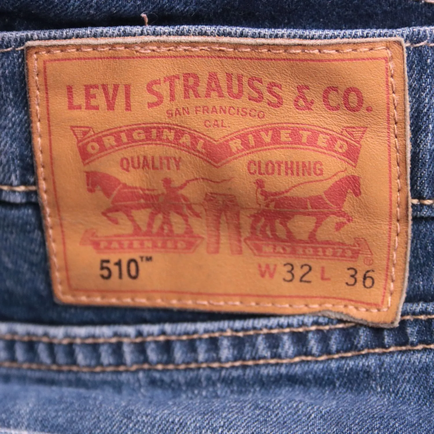 джинсы Levi's