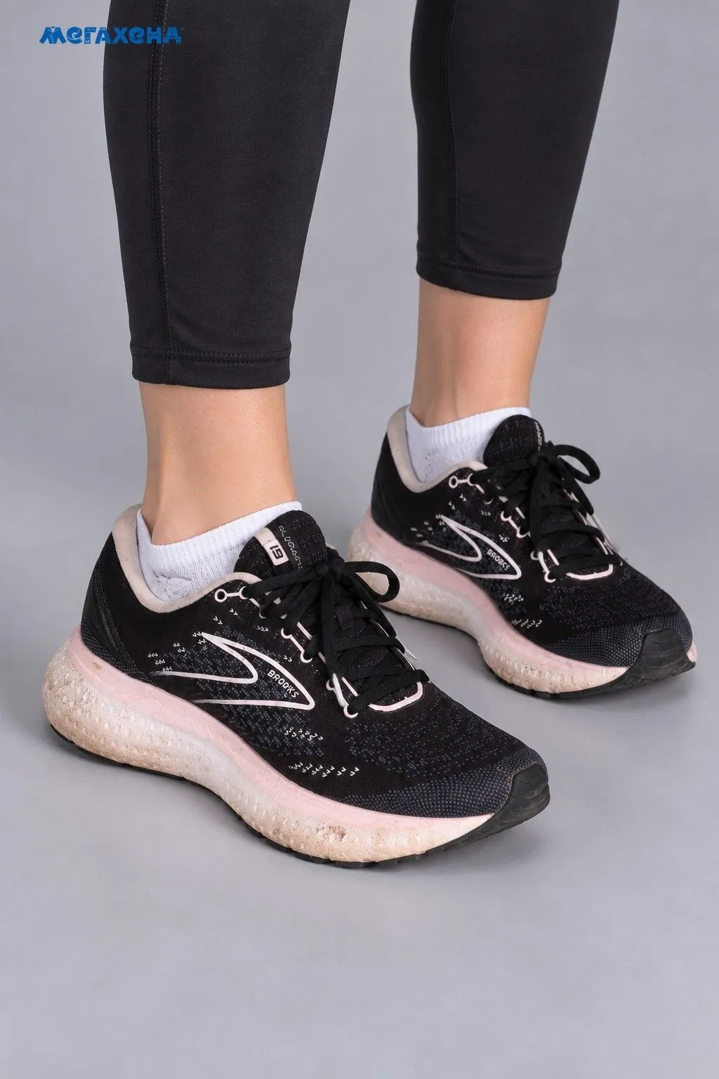 кроссовки Brooks